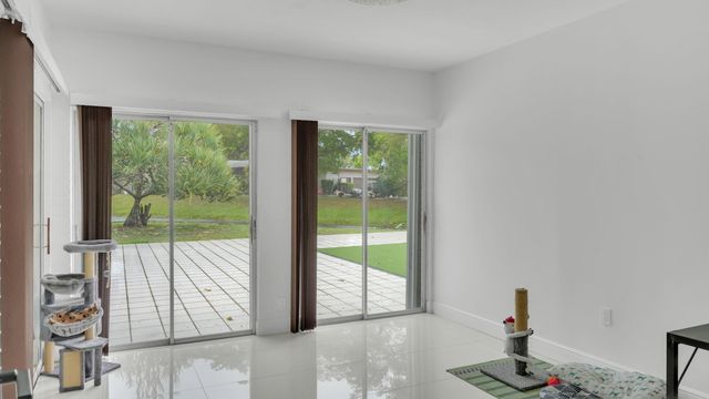 5707 White Hickory Circle, Tamarac, FL 33319