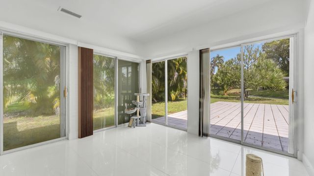 5707 White Hickory Circle, Tamarac, FL 33319