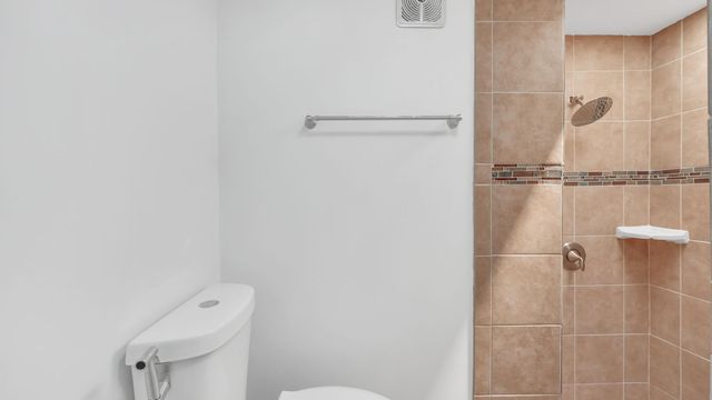 5707 White Hickory Circle, Tamarac, FL 33319