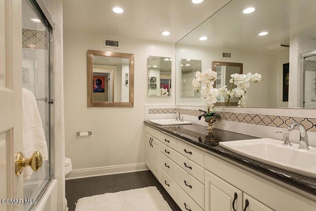 4090 Cresthaven Drive, Thousand Oaks, CA 91362