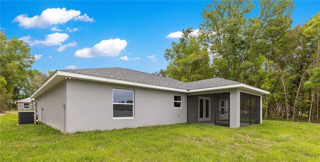 13 FISHER RUN TERRACE, Ocklawaha, FL 32179