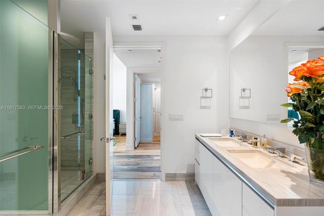 16901 Collins Avenue 902, Sunny Isles Beach, FL 33160