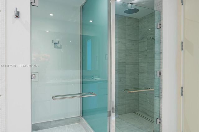 16901 Collins Avenue 902, Sunny Isles Beach, FL 33160