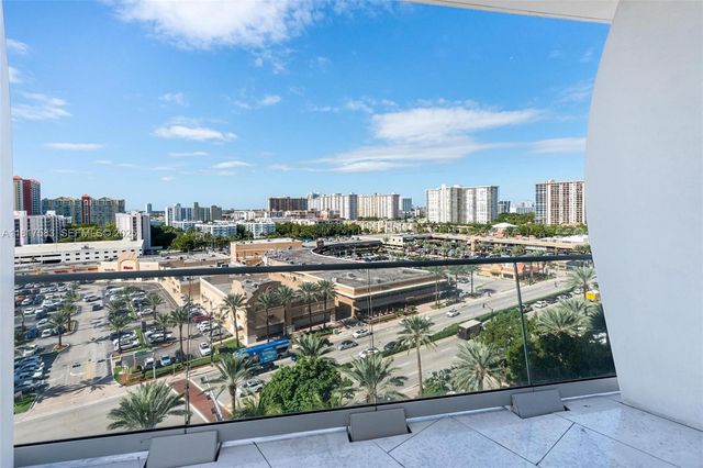 16901 Collins Avenue 902, Sunny Isles Beach, FL 33160