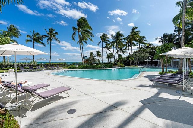 16901 Collins Avenue 902, Sunny Isles Beach, FL 33160