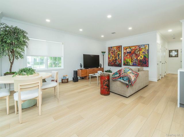 87 Pond View Drive, Port Washington, NY 11050