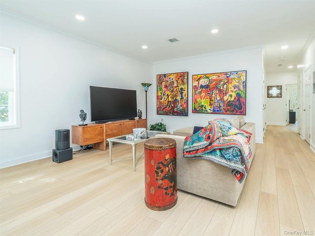 87 Pond View Drive, Port Washington, NY 11050