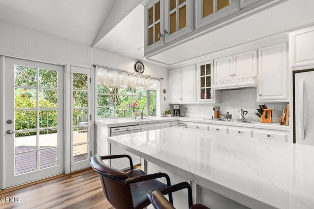 3907 United Road, Agoura Hills, CA 91301