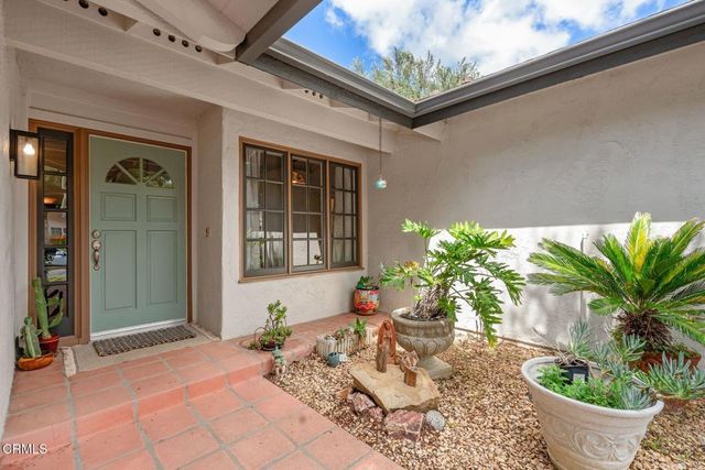 3907 United Road, Agoura Hills, CA 91301