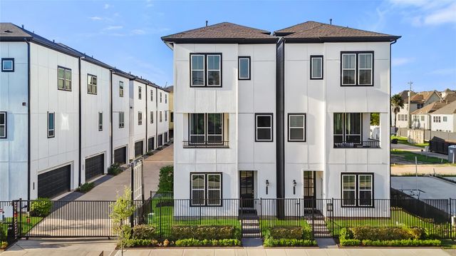 2706 Grand Fountains Drive B, Houston, TX 77054