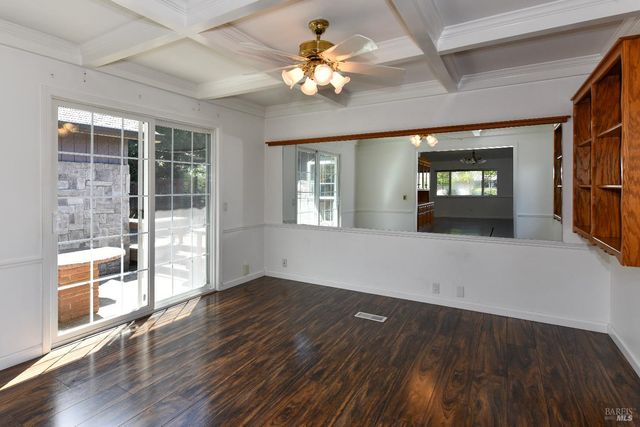 741 William Ct, Napa, CA 94558