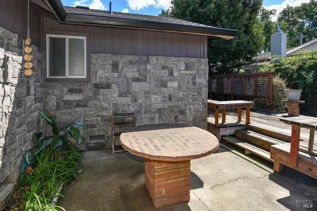 741 William Ct, Napa, CA 94558