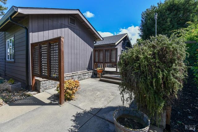 741 William Ct, Napa, CA 94558