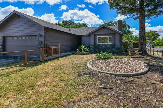 741 William Ct, Napa, CA 94558