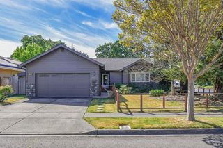 741 William Ct, Napa, CA 94558