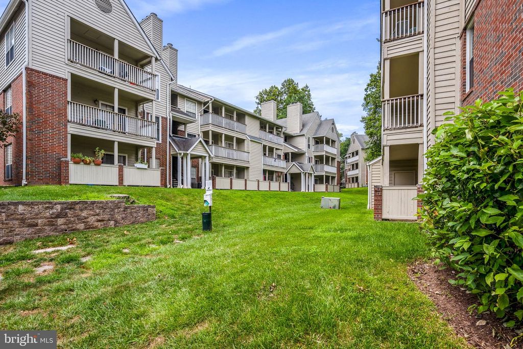 12158 PENDERVIEW LN #1723, Fairfax, VA 22033