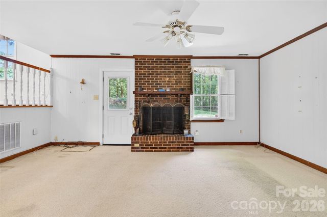 1511 Ormsby Court, Charlotte, NC 28211