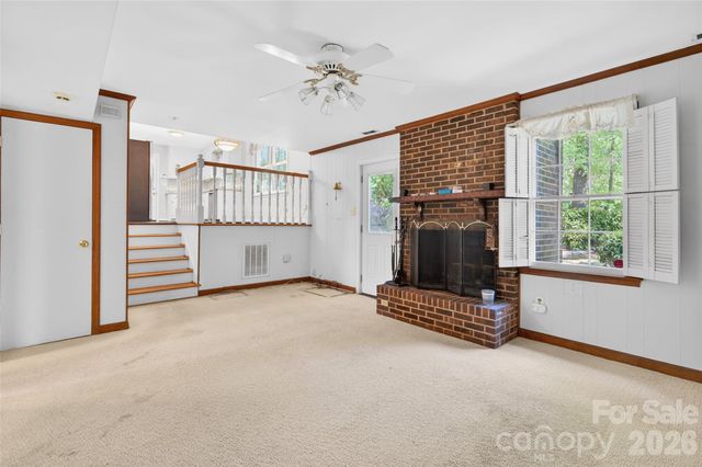 1511 Ormsby Court, Charlotte, NC 28211
