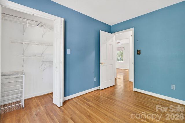 1511 Ormsby Court, Charlotte, NC 28211