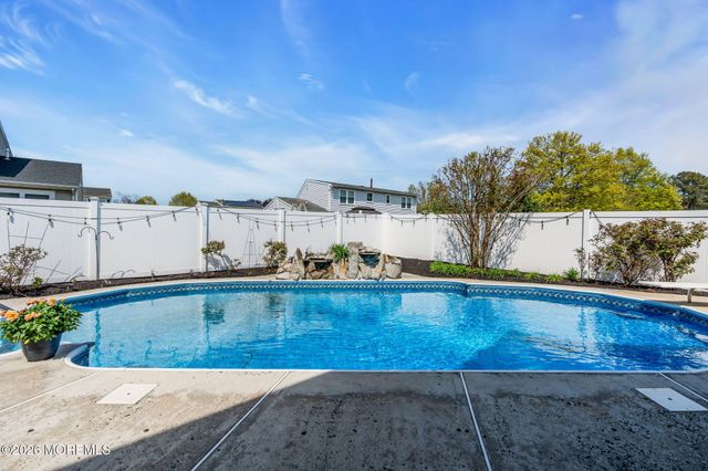 51 Frank Neri Drive, Brick, NJ 08724