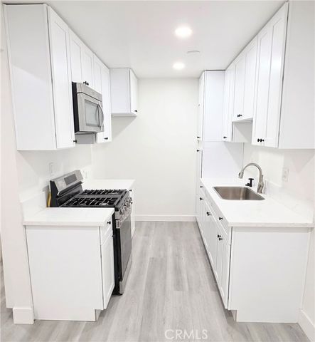 10527 Western Avenue 3, Downey, CA 90241