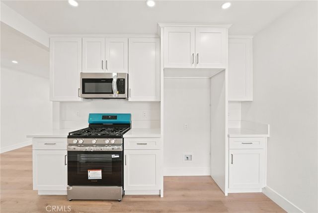 3726 E Iva, Compton, CA 90221