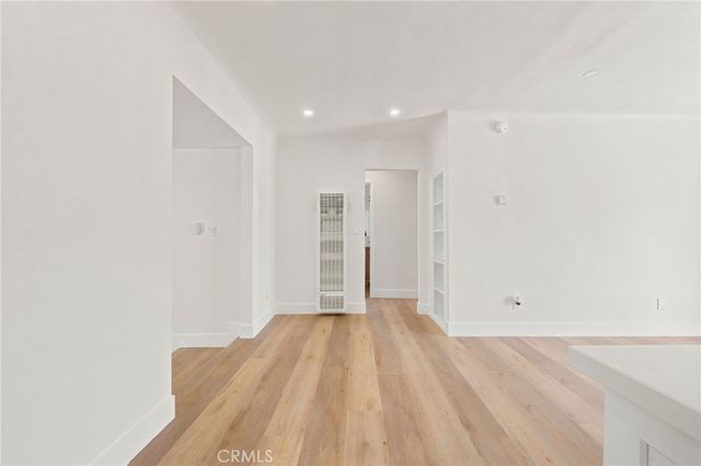 3726 E Iva, Compton, CA 90221