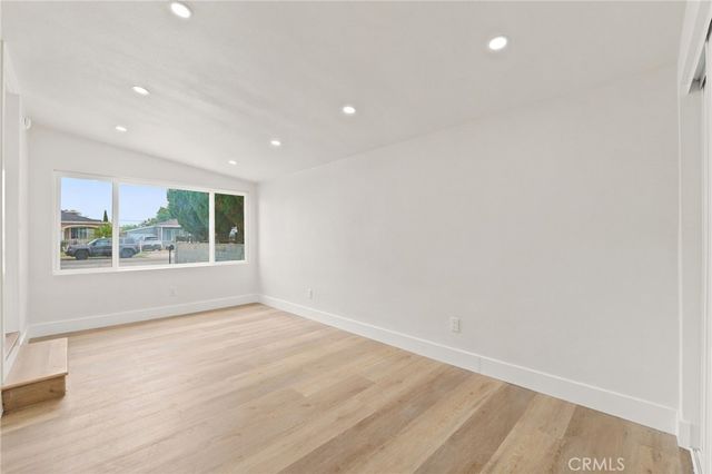 3726 E Iva, Compton, CA 90221
