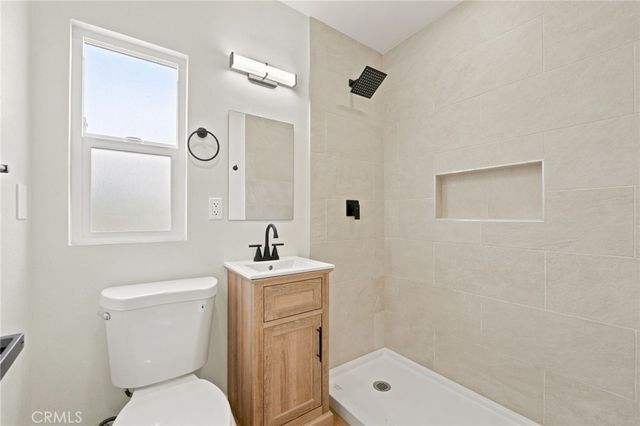 3726 E Iva, Compton, CA 90221