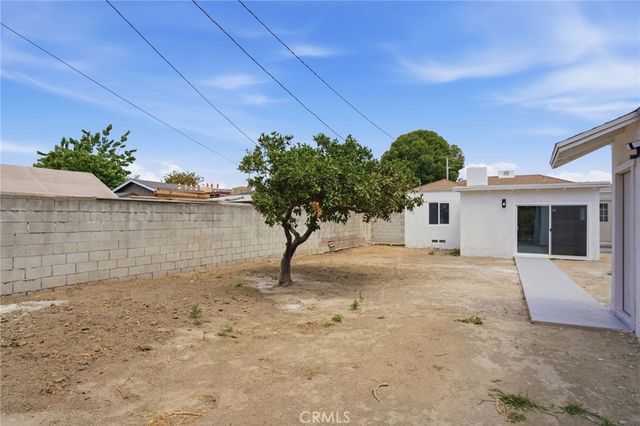 3726 E Iva, Compton, CA 90221