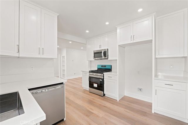 3726 E Iva, Compton, CA 90221