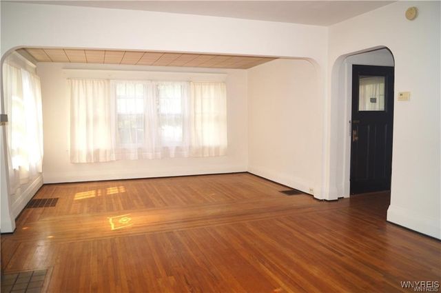 903 Amherst Street, Buffalo, NY 14216