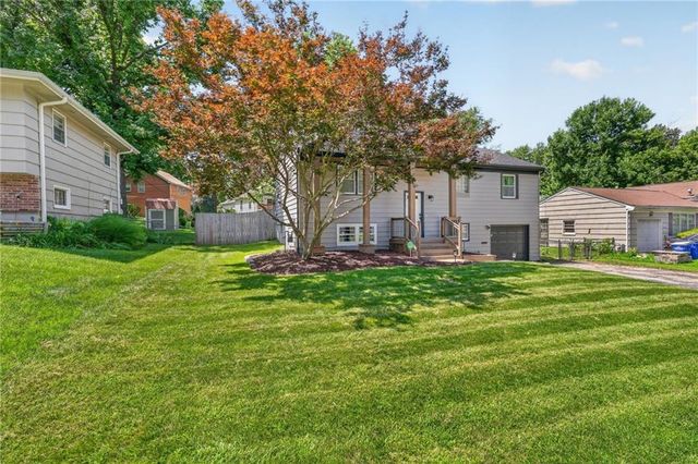 10909 W 72nd Terrace, Shawnee, KS 66203