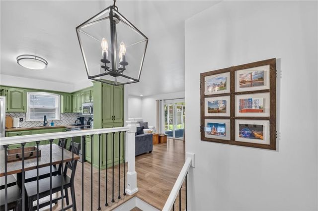 10909 W 72nd Terrace, Shawnee, KS 66203
