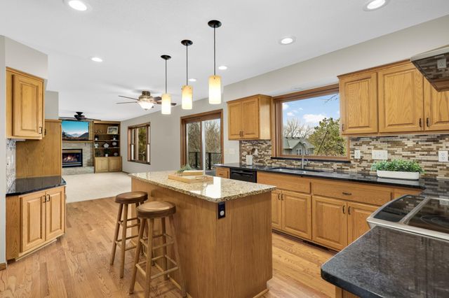 17704 Icon Trail, Lakeville, MN 55044