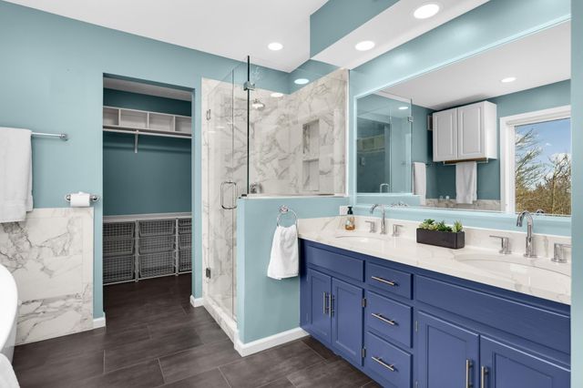 17704 Icon Trail, Lakeville, MN 55044