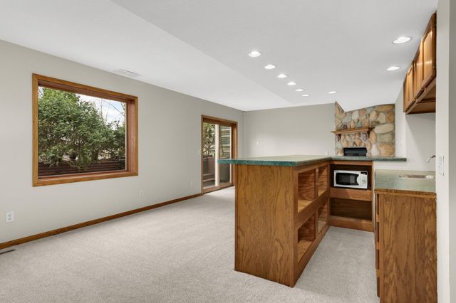 17704 Icon Trail, Lakeville, MN 55044