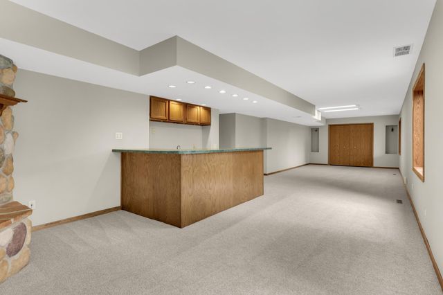 17704 Icon Trail, Lakeville, MN 55044