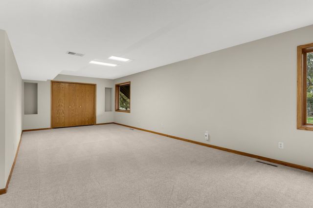 17704 Icon Trail, Lakeville, MN 55044