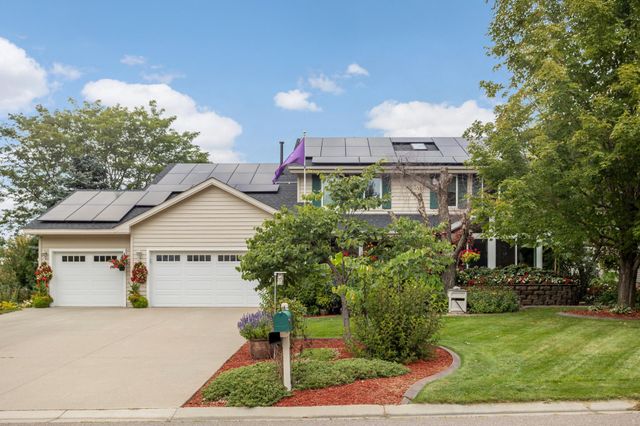 17704 Icon Trail, Lakeville, MN 55044