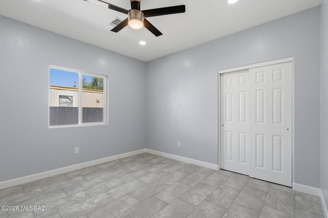 2850 W Carnauba Street, Tucson, AZ 85705