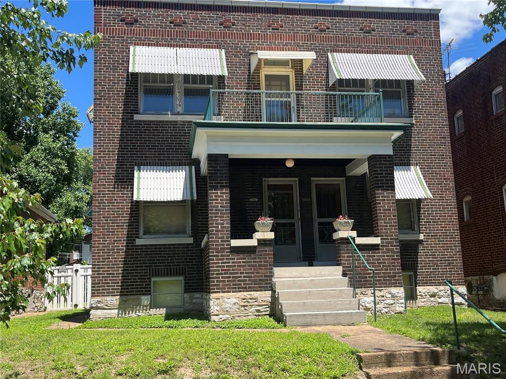 4629 Quincy Street, St Louis, MO 63116