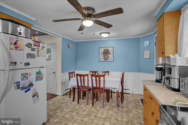 64 W WESNER RD, Blandon, PA 19510