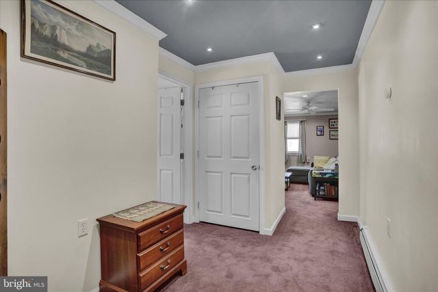 64 W WESNER RD, Blandon, PA 19510