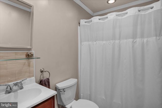 64 W WESNER RD, Blandon, PA 19510
