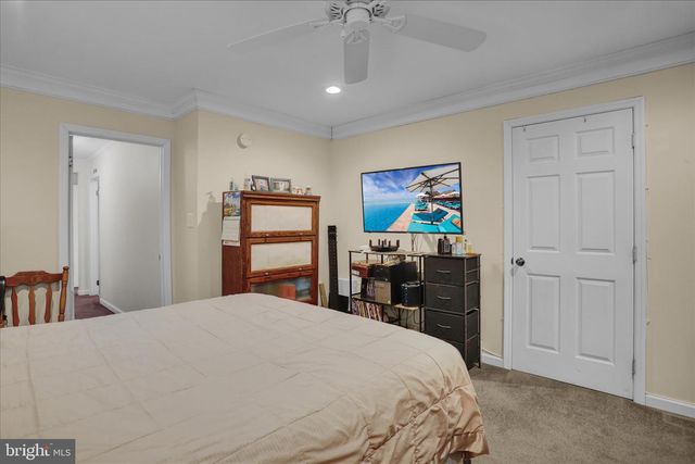 64 W WESNER RD, Blandon, PA 19510