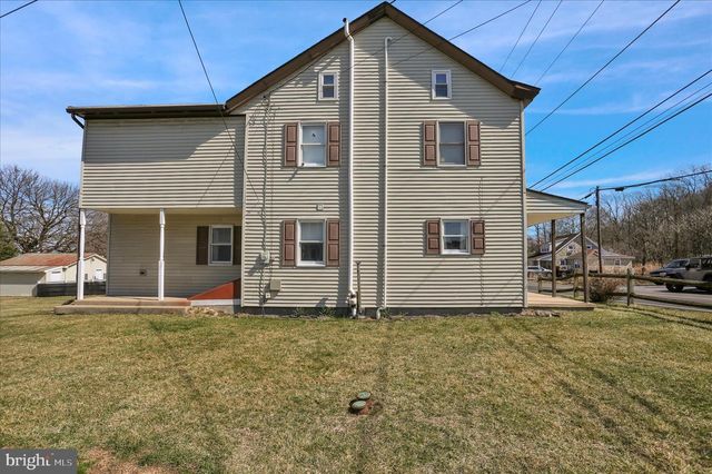 64 W WESNER RD, Blandon, PA 19510