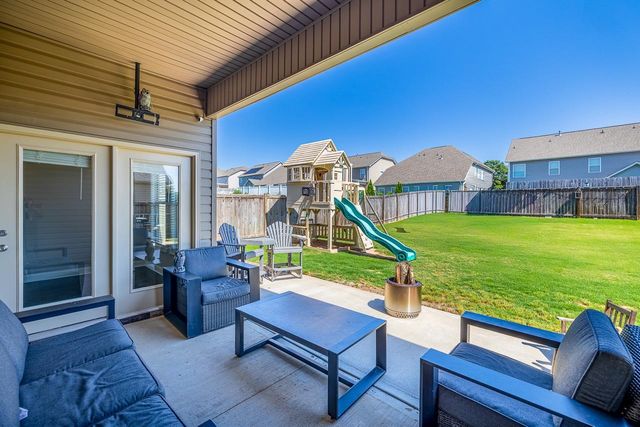 893 Deepwood Court, Boiling Springs, SC 29316