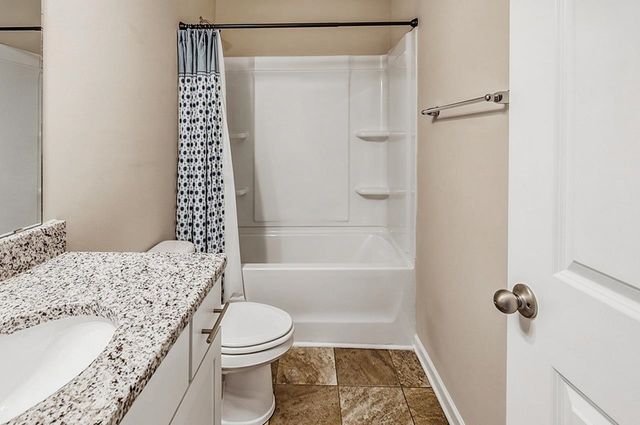 893 Deepwood Court, Boiling Springs, SC 29316