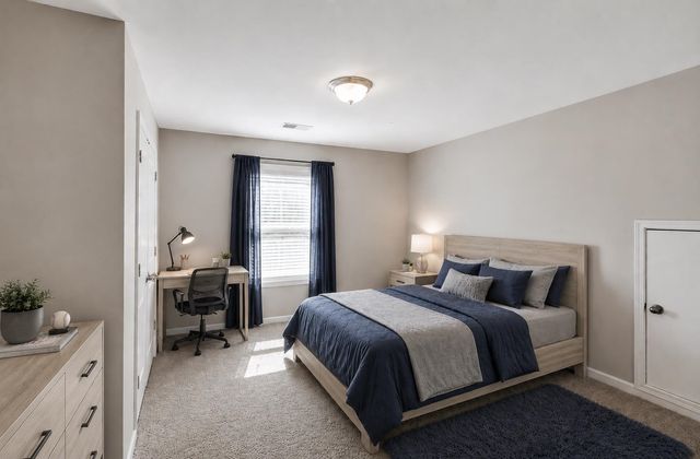 893 Deepwood Court, Boiling Springs, SC 29316